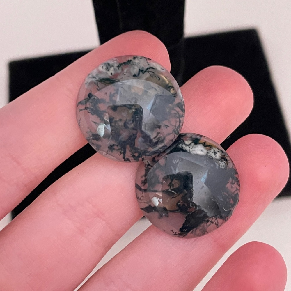 Vintage 60’s MOD Lucite Plastic Whimsical Goth Punk Screw Back Button Earrings
